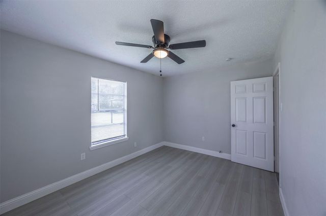 5007 Northridge Drive, Houston, TX 77033