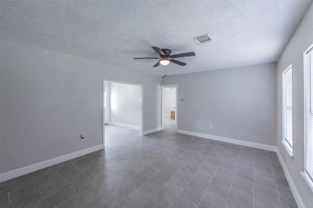 5007 Northridge Drive, Houston, TX 77033