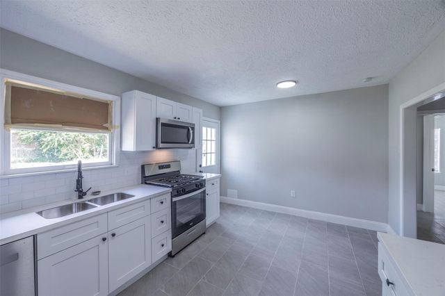 5007 Northridge Drive, Houston, TX 77033