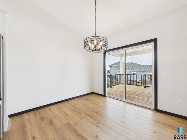 6808 E Dugout Ln Lane, Sioux Falls, SD 57110