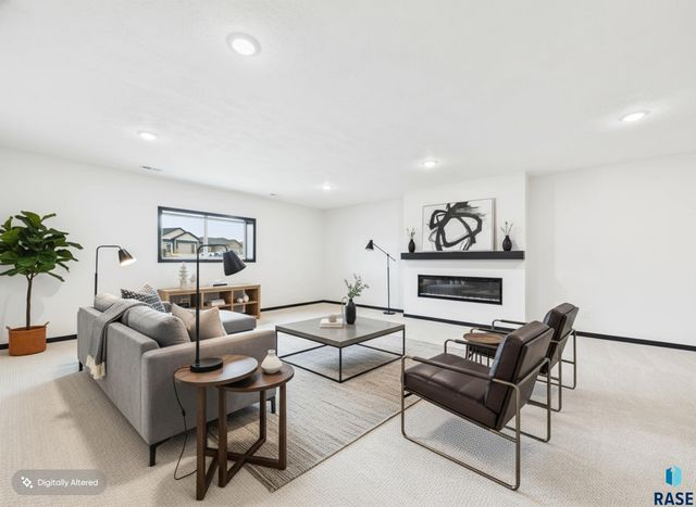 6808 E Dugout Ln Lane, Sioux Falls, SD 57110