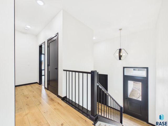 6808 E Dugout Ln Lane, Sioux Falls, SD 57110