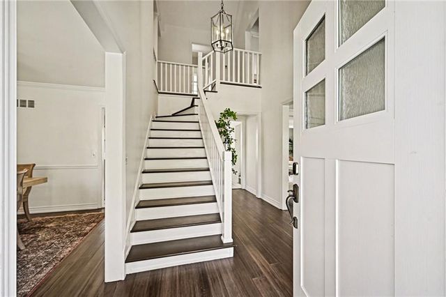 10230 Knox Drive, Overland Park, KS 66212