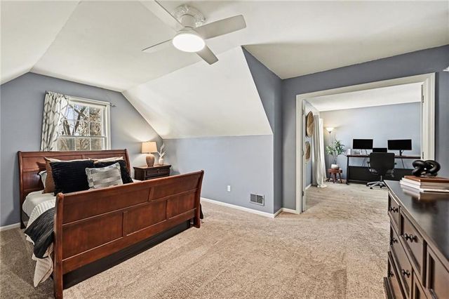 10230 Knox Drive, Overland Park, KS 66212
