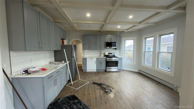 225 Church Street 2, Freeport, NY 11520