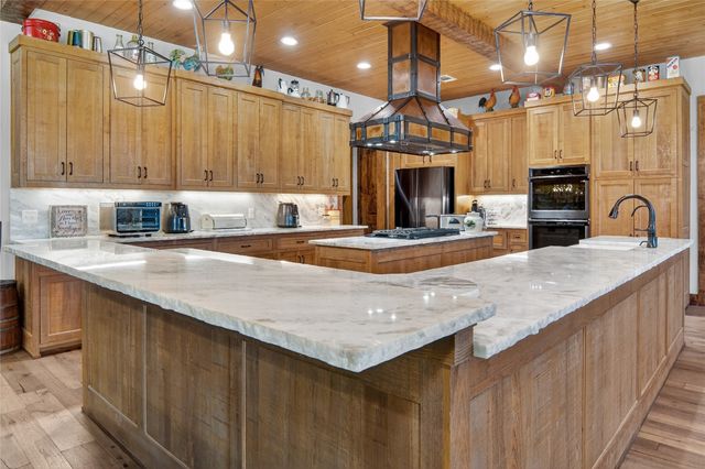 3016 W HWY 154, Quitman, TX 75783