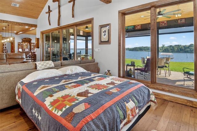 3016 W HWY 154, Quitman, TX 75783