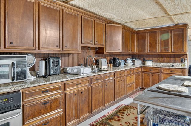 3016 W HWY 154, Quitman, TX 75783