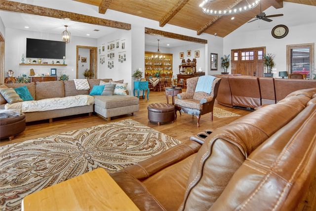 3016 W HWY 154, Quitman, TX 75783