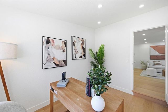 813 San Petronio Avenue, Sunnyvale, CA 94085