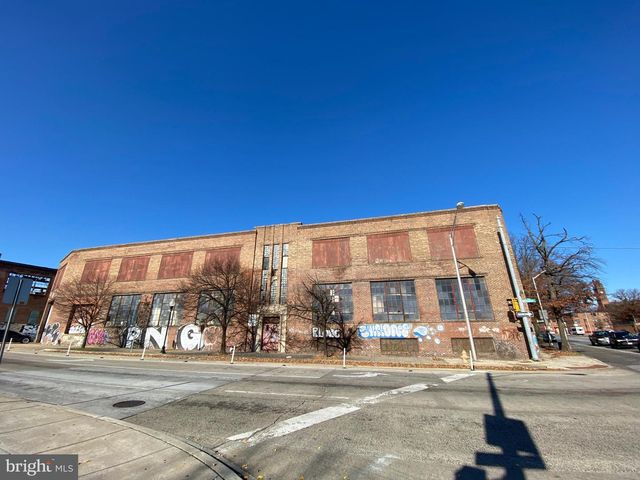 926 E MONUMENT ST, Baltimore, MD 21202