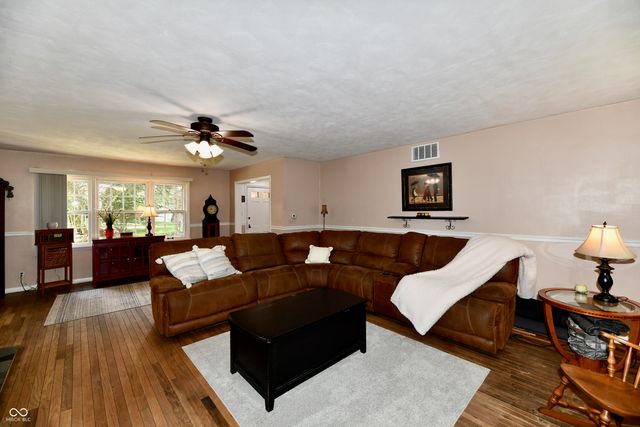 21567 State Road 37 N, Noblesville, IN 46060