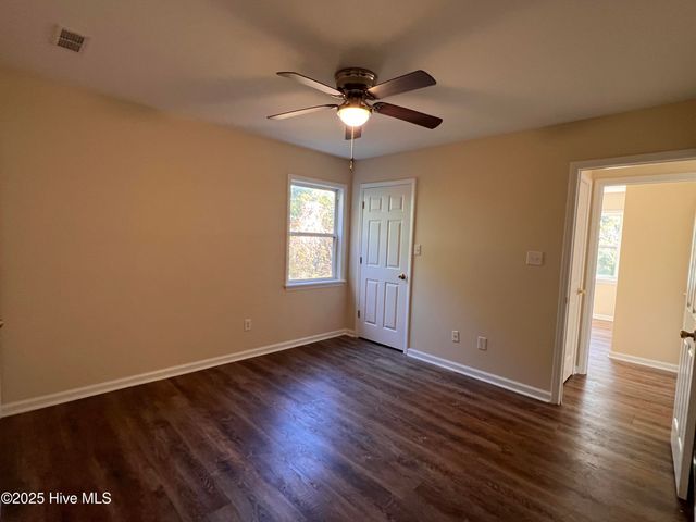 203 W Landing Drive, Emerald Isle, NC 28594