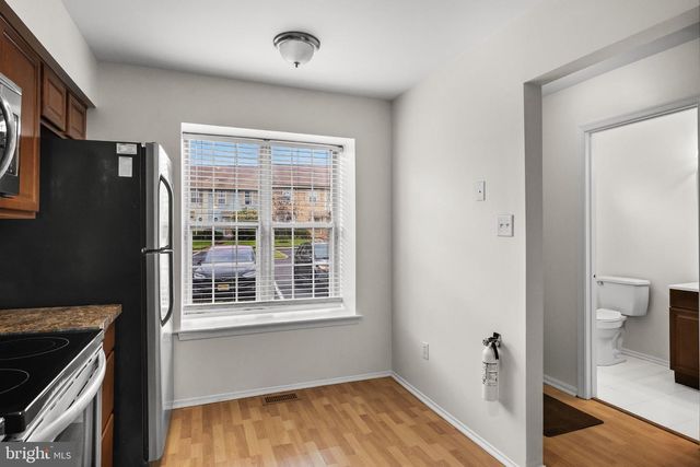 122 CAMBER LN, Mount Laurel, NJ 08054