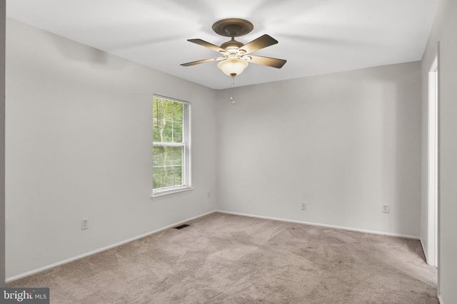 122 CAMBER LN, Mount Laurel, NJ 08054