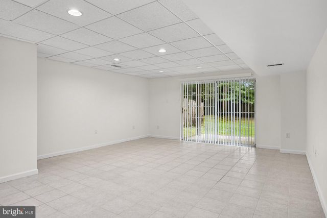 122 CAMBER LN, Mount Laurel, NJ 08054