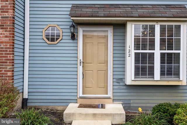 122 CAMBER LN, Mount Laurel, NJ 08054