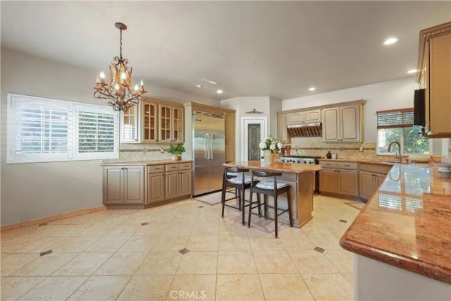 539 W Gladstone, San Dimas, CA 91773