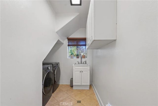 539 W Gladstone, San Dimas, CA 91773