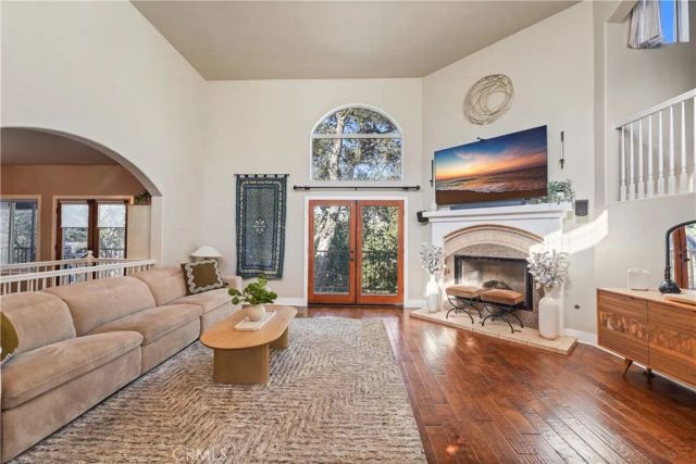 539 W Gladstone, San Dimas, CA 91773