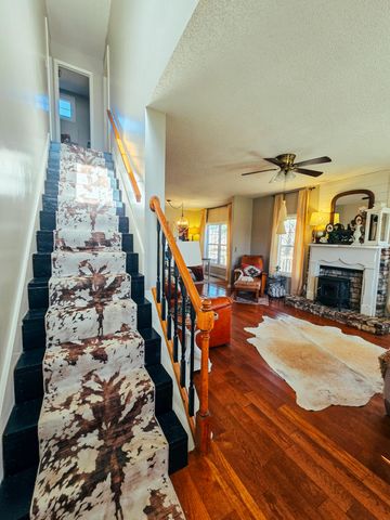 73 Chateau Lane, London, KY 40744