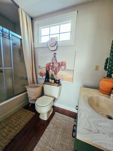 73 Chateau Lane, London, KY 40744