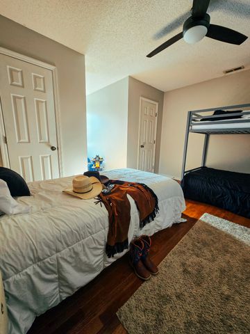 73 Chateau Lane, London, KY 40744