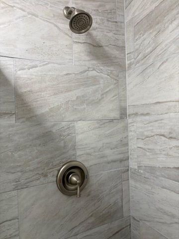 1504 Fifth St, Kerrville, TX 78028