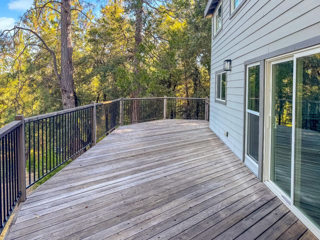 16228 Gold Bug Rd, Nevada City, CA 95959