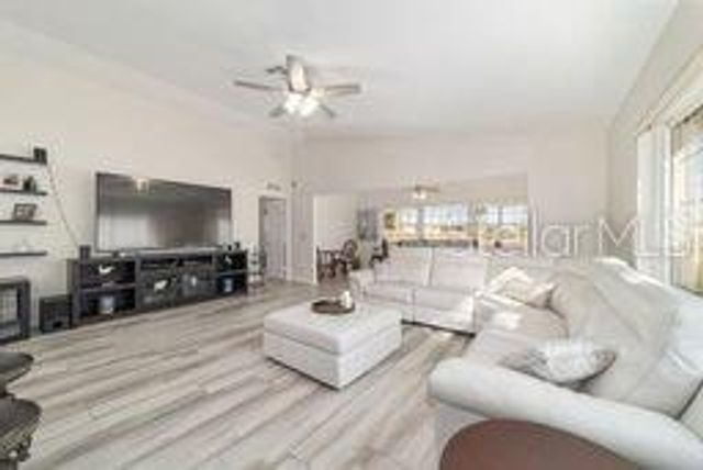 9185 SW 90TH STREET, Ocala, FL 34481