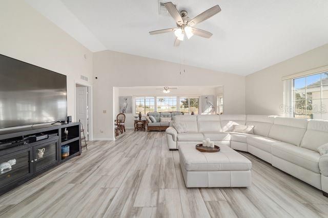 9185 SW 90TH STREET, Ocala, FL 34481