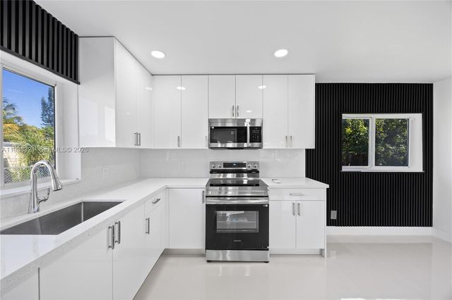 22503 SW 113th Pl, Miami, FL 33170