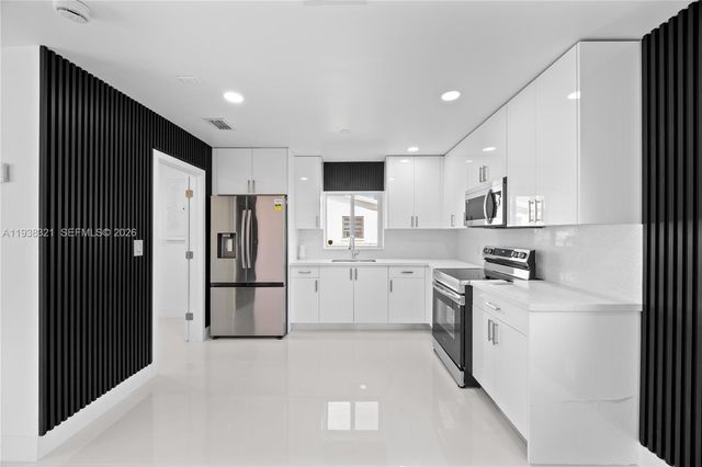 22503 SW 113th Pl, Miami, FL 33170