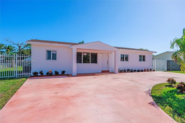 22503 SW 113th Pl, Miami, FL 33170