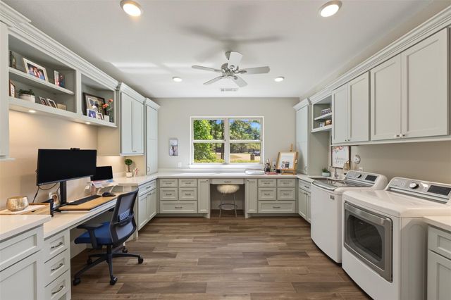 501 Corsair Court, Montgomery, TX 77316