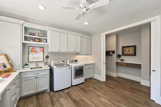 501 Corsair Court, Montgomery, TX 77316