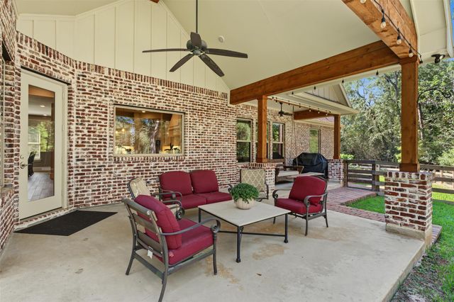 501 Corsair Court, Montgomery, TX 77316