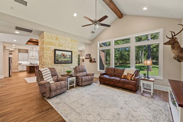 501 Corsair Court, Montgomery, TX 77316