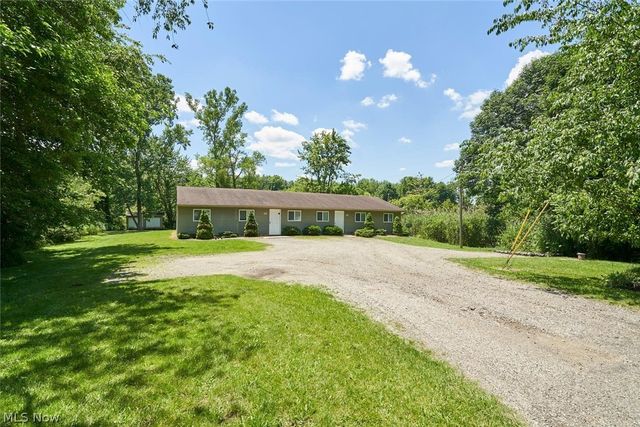 890-892 Irish Road, Kent, OH 44240
