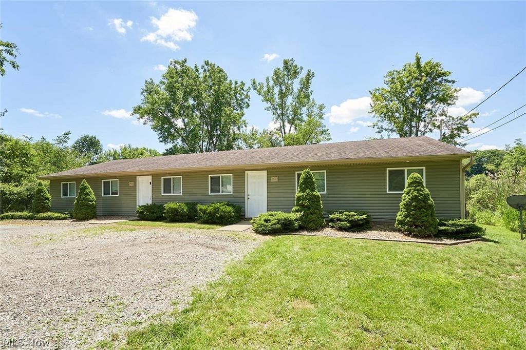 890-892 Irish Road, Kent, OH 44240