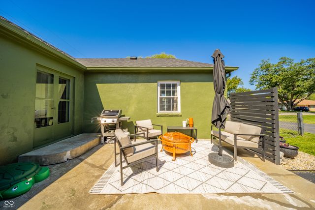 922 Alhambra Drive, Anderson, IN 46012