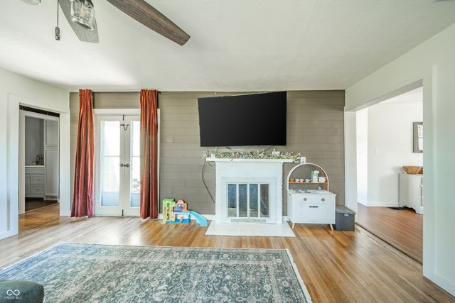 922 Alhambra Drive, Anderson, IN 46012