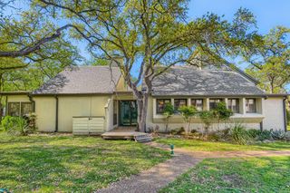 51 Casa Verde ST, Lakeway, TX 78734