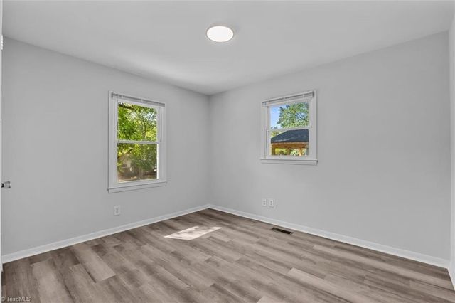 621 Spring Garden Circle, High Point, NC 27260