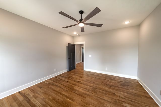 4398 Woodrow Wilson Rd, Springfield, TN 37172