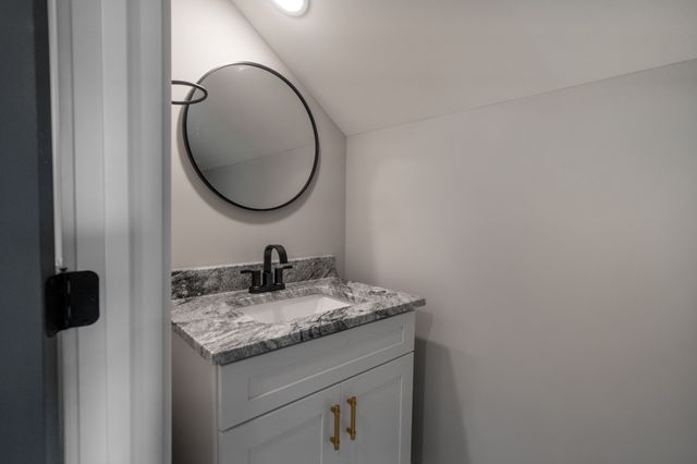 4398 Woodrow Wilson Rd, Springfield, TN 37172