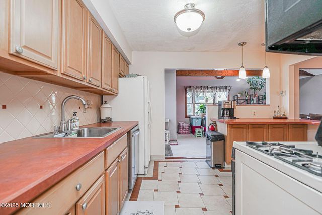 88 Havens Drive, Brick, NJ 08723