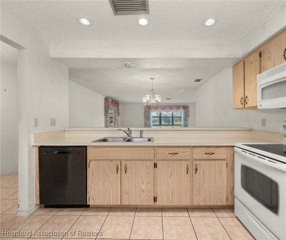 1434 S Golfview Drive, Avon Park, FL 33825