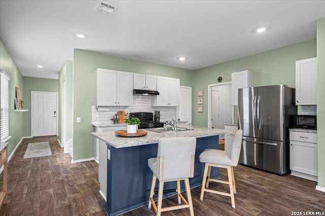 2972 PANTHER SPG, New Braunfels, TX 78130