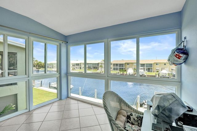 930 SE 9th Avenue 11, Pompano Beach, FL 33060